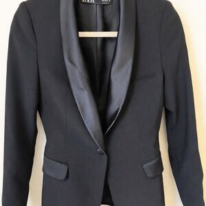 Zara Elegant Black Blazer for Women